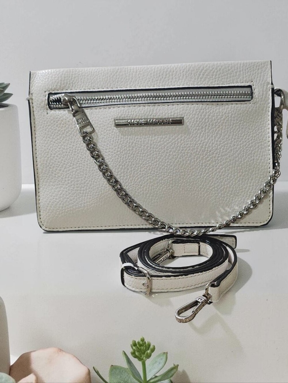 Steve Madden White Pebbled Crossbody Bag